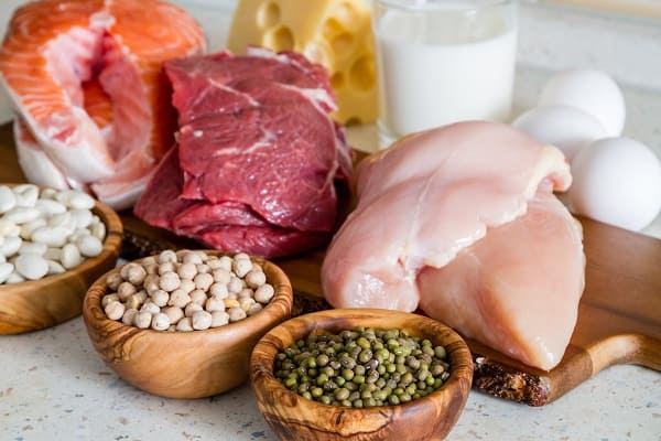 Sovradosaggio di proteine: 3 segnali che mangi troppe proteine.
